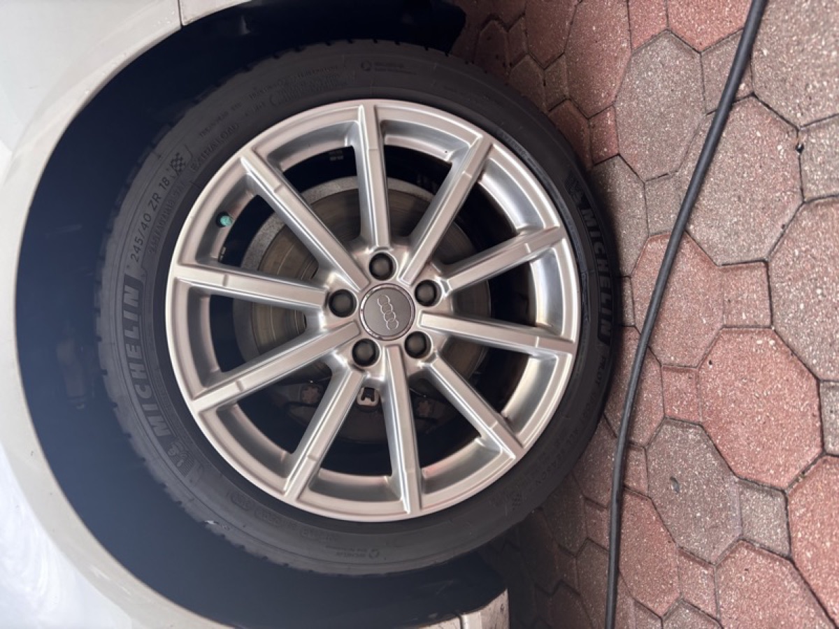 Audi wheel after detailing