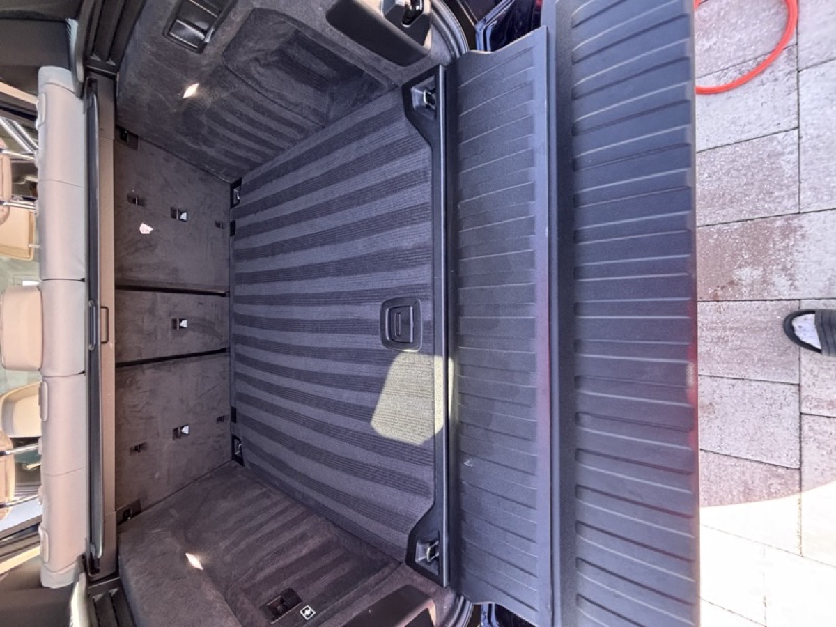 Vehicle cargo area after detailing